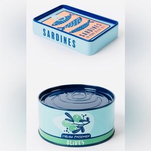 Viral Target Sardine Tin & Olive Tin
